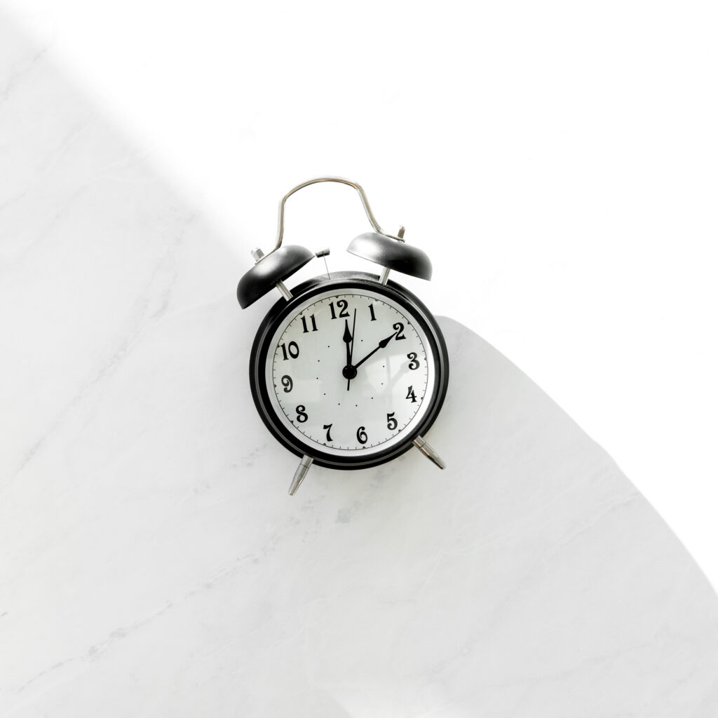 Clock representing the time lost when a wedding business hires the wrong type of support